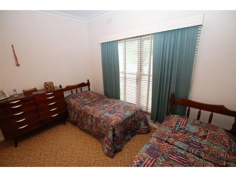 8 Brown Street, Caramut VIC 3274