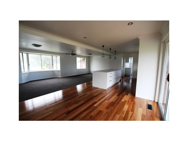 65 Wollaston Road, Warrnambool VIC 3280