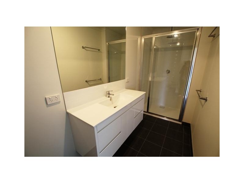 65 Wollaston Road, Warrnambool VIC 3280