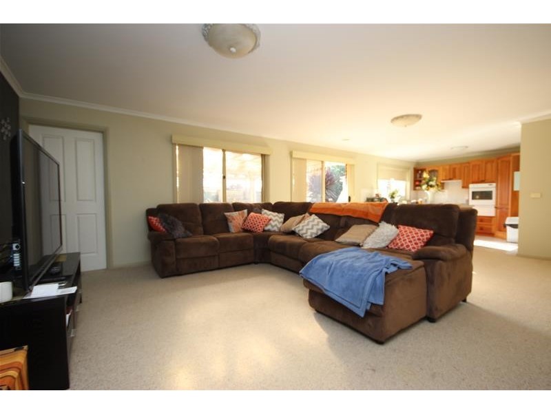 3 Lutana Grove, Warrnambool VIC 3280