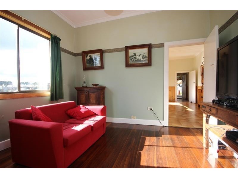 490 Hamilton Highway, Mortlake VIC 3272