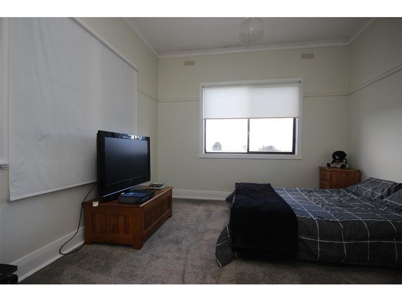 490 Hamilton Highway, Mortlake VIC 3272