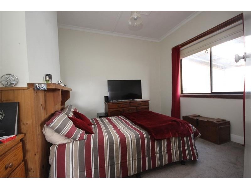 490 Hamilton Highway, Mortlake VIC 3272