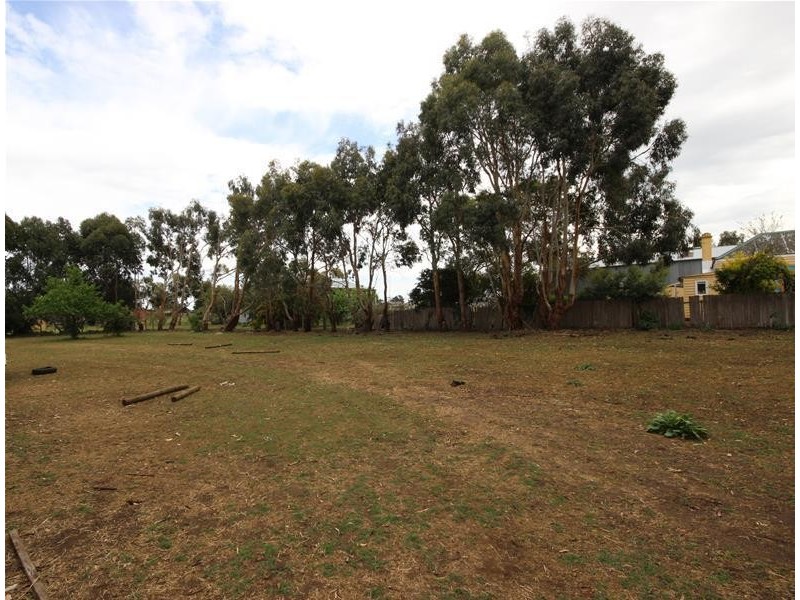 129 High Street, Koroit VIC 3282