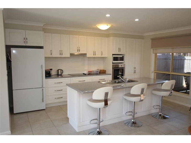 70 Boston Drive, Warrnambool VIC 3280