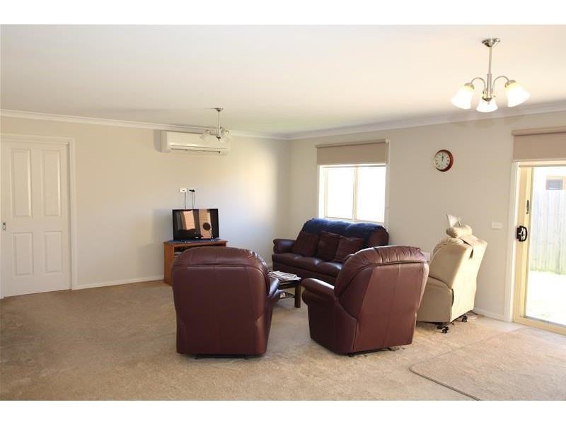 70 Boston Drive, Warrnambool VIC 3280