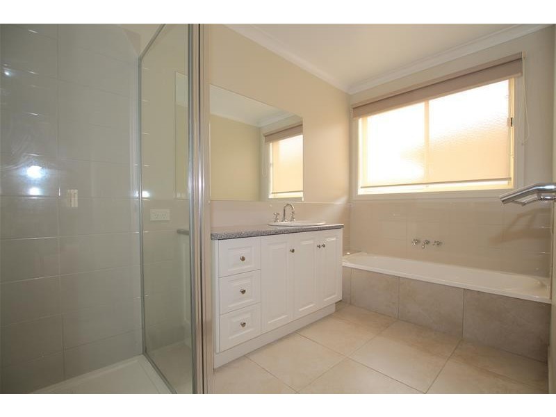 70 Boston Drive, Warrnambool VIC 3280