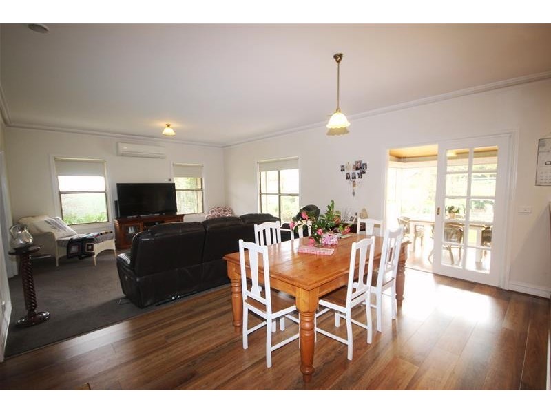 54 Bellmans Road, Bushfield VIC 3281