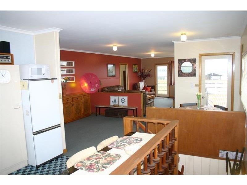 22 Hamilton Street, Peterborough VIC 3270