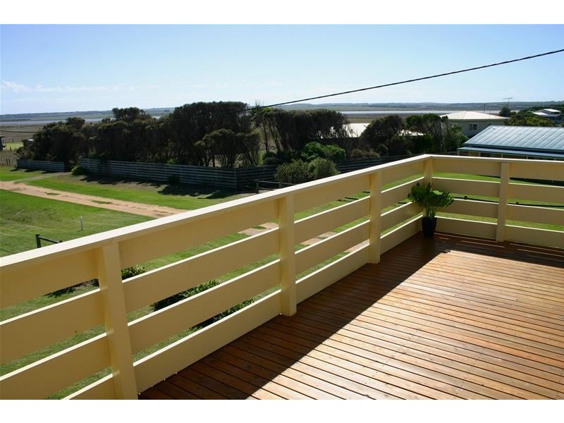 22 Hamilton Street, Peterborough VIC 3270