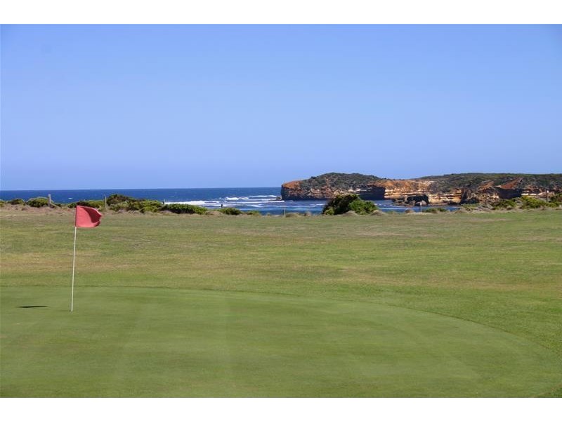 22 Hamilton Street, Peterborough VIC 3270