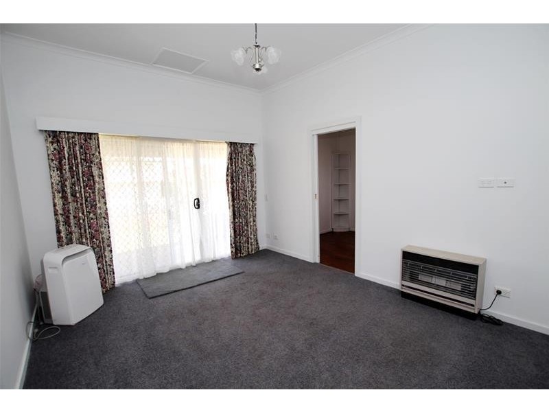 57 Hopetoun Road, Warrnambool VIC 3280