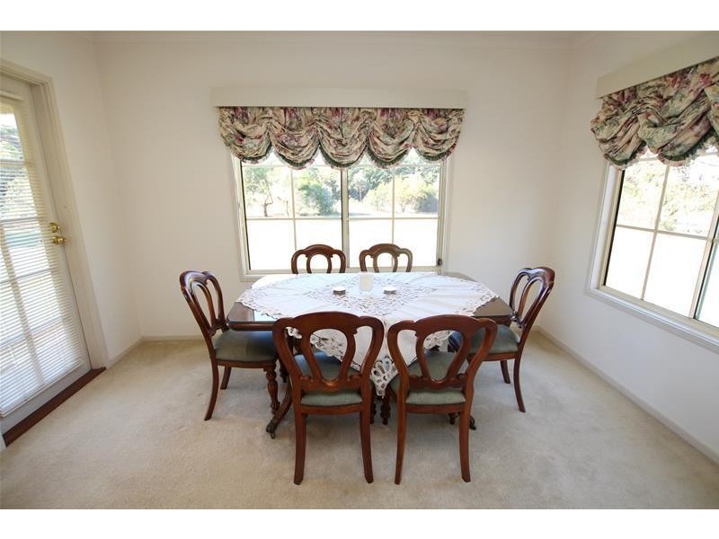 3 Bruces Road, Kirkstall VIC 3283