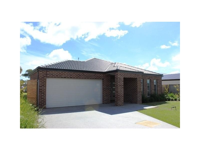 1 McGill Court, Port Fairy VIC 3284