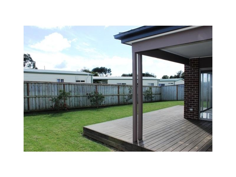 1 McGill Court, Port Fairy VIC 3284