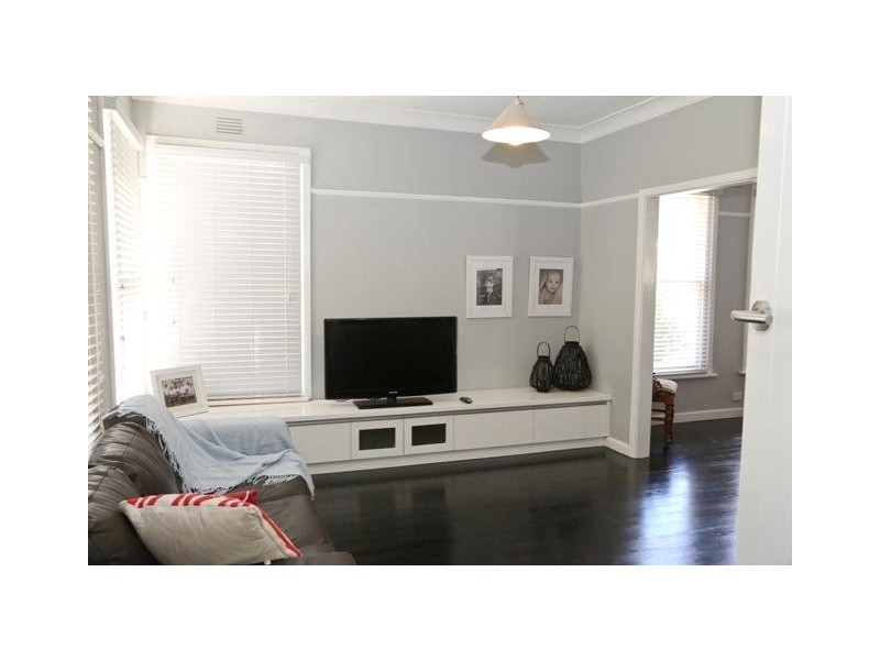 12 Dow Street, Terang VIC 3264