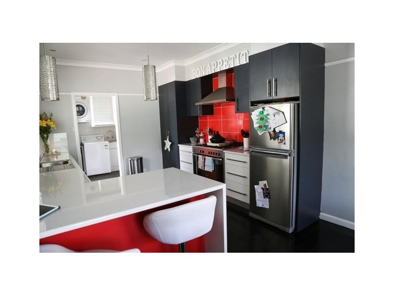 12 Dow Street, Terang VIC 3264