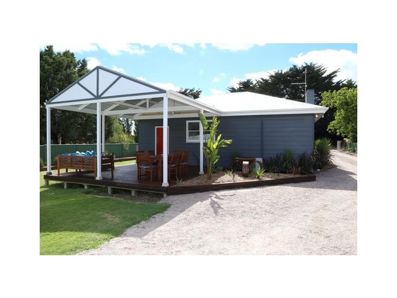 12 Dow Street, Terang VIC 3264