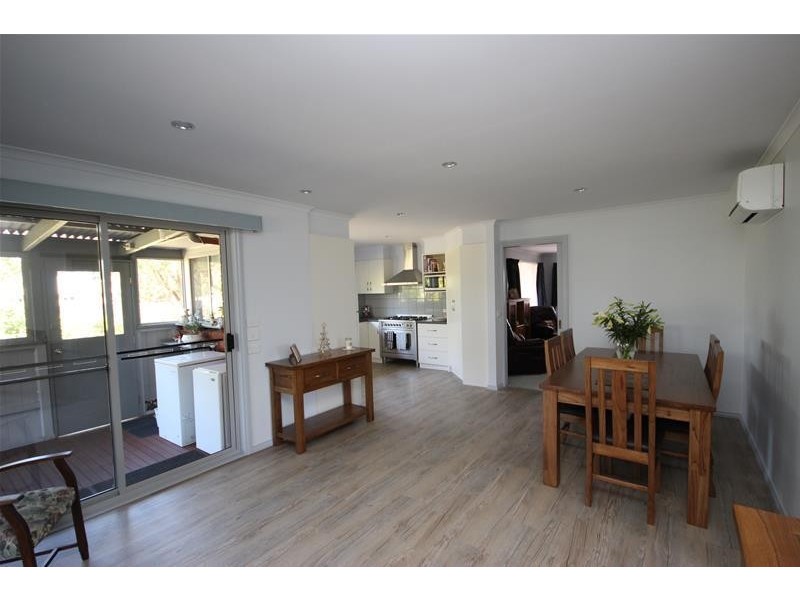 1472 Warrnambool – Caramut Road, Winslow VIC 3281