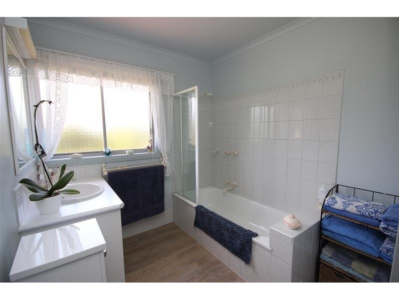 1472 Warrnambool – Caramut Road, Winslow VIC 3281