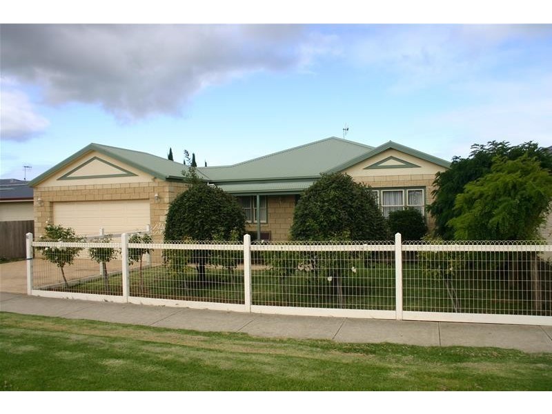 81 Ziegler Parade, Allansford VIC 3277