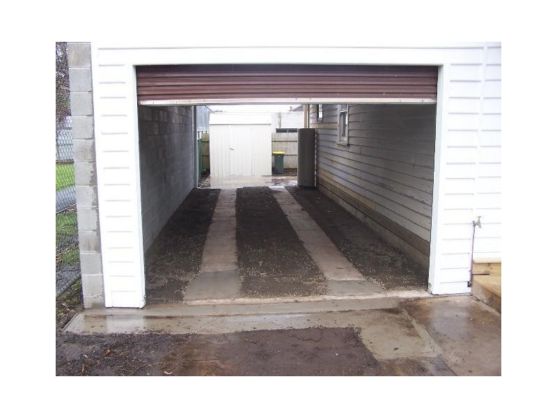 8 Frank Street, Allansford VIC 3277