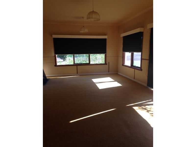 2696 Castle Carey Road, Mortlake VIC 3272