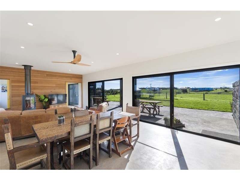 6 Clara Court, Woodford VIC 3281