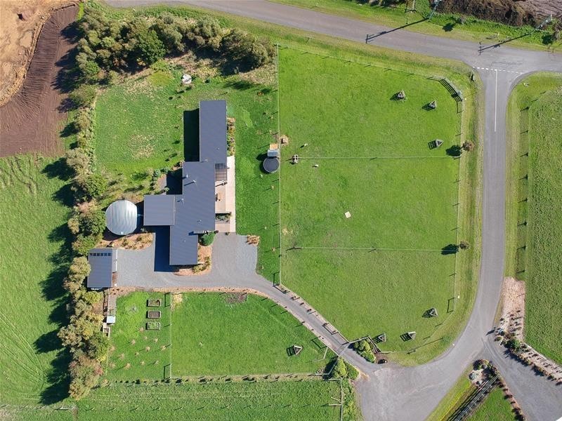 6 Clara Court, Woodford VIC 3281