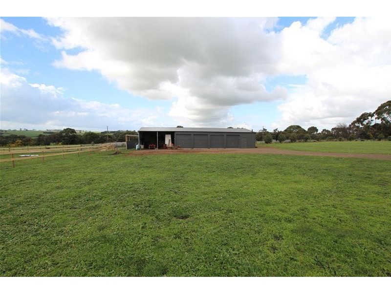 12 Crothers Lane, Grassmere VIC 3281