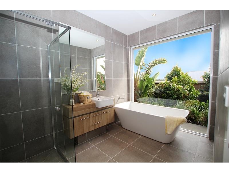 60 Sommerville Boulevard, Warrnambool VIC 3280