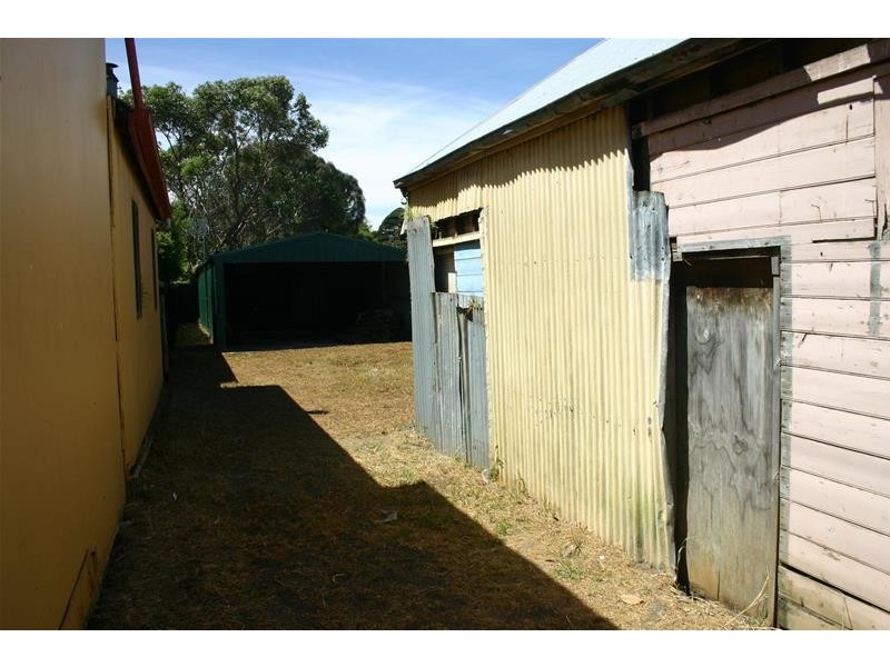 158 Commercial Road, Koroit VIC 3282