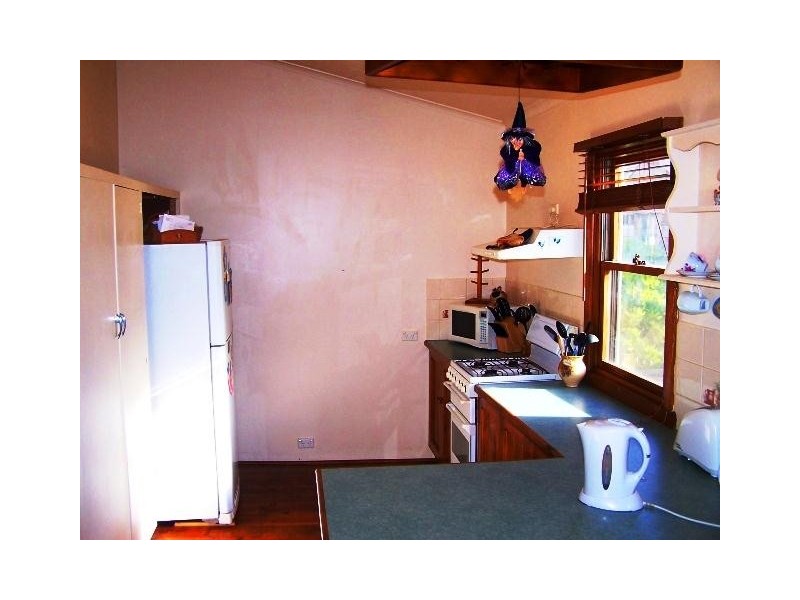 64 Kerr Street, Mortlake VIC 3272