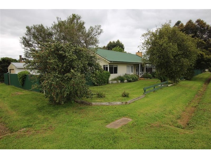 117 Boundary Road, Mortlake VIC 3272
