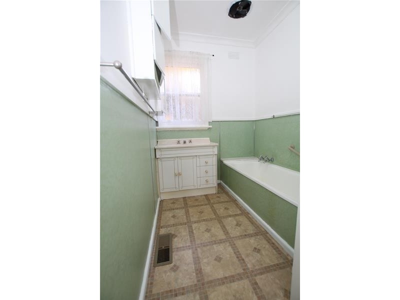 212 Moore Street, Warrnambool VIC 3280