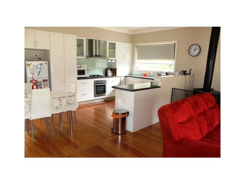 7 Kerr Street, Mortlake VIC 3272