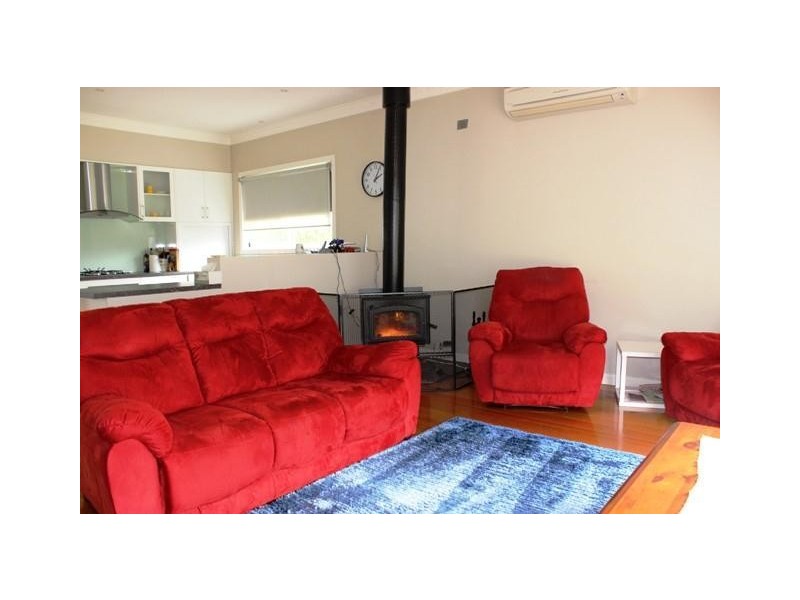 7 Kerr Street, Mortlake VIC 3272