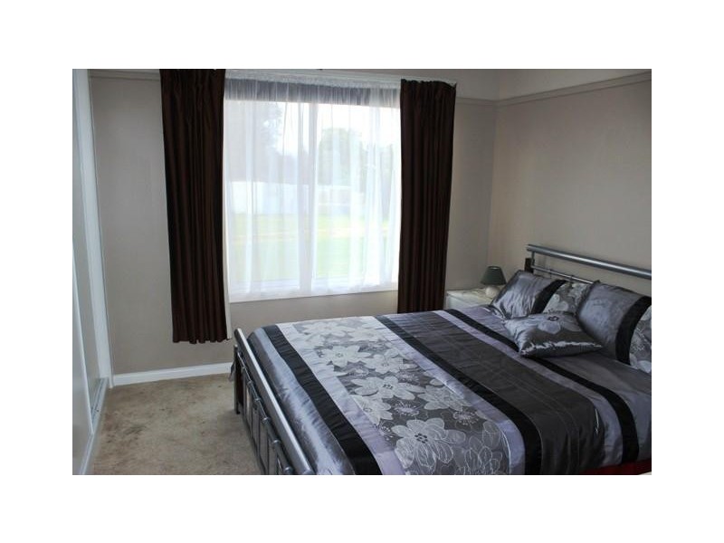 7 Kerr Street, Mortlake VIC 3272