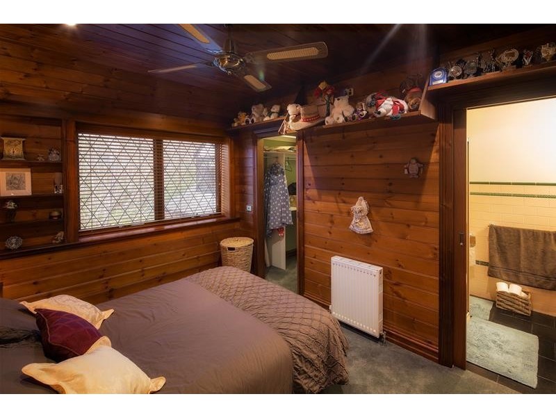 4 Manuka Drive, Warrnambool VIC 3280