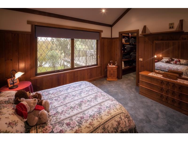 4 Manuka Drive, Warrnambool VIC 3280