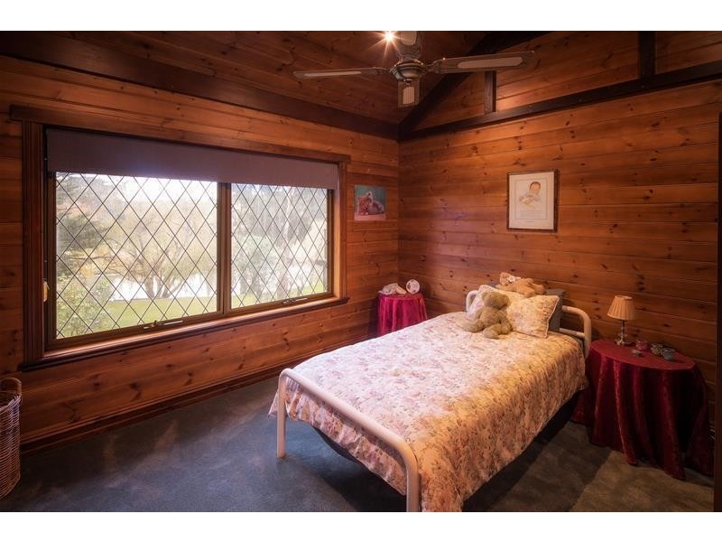 4 Manuka Drive, Warrnambool VIC 3280