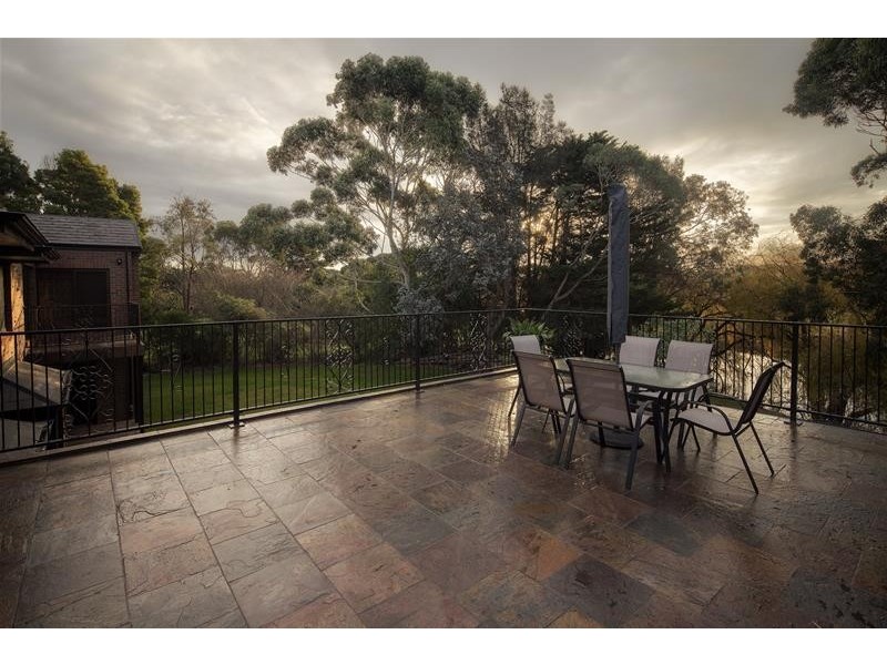 4 Manuka Drive, Warrnambool VIC 3280