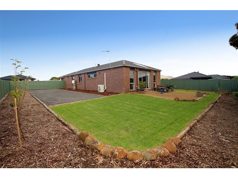 1 Channing Drive, Koroit VIC 3282