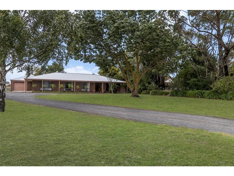 14 Irvings Lane, Koroit VIC 3282