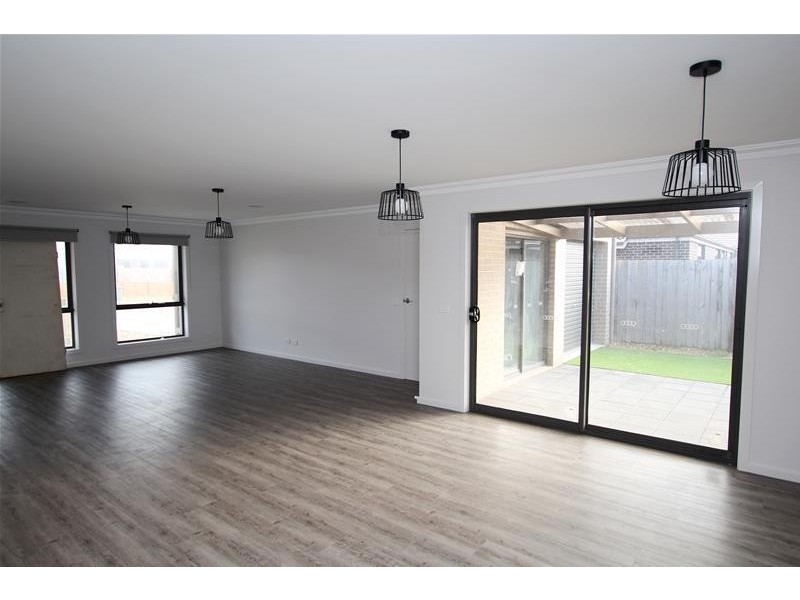 10 Battarbee Street, Warrnambool VIC 3280