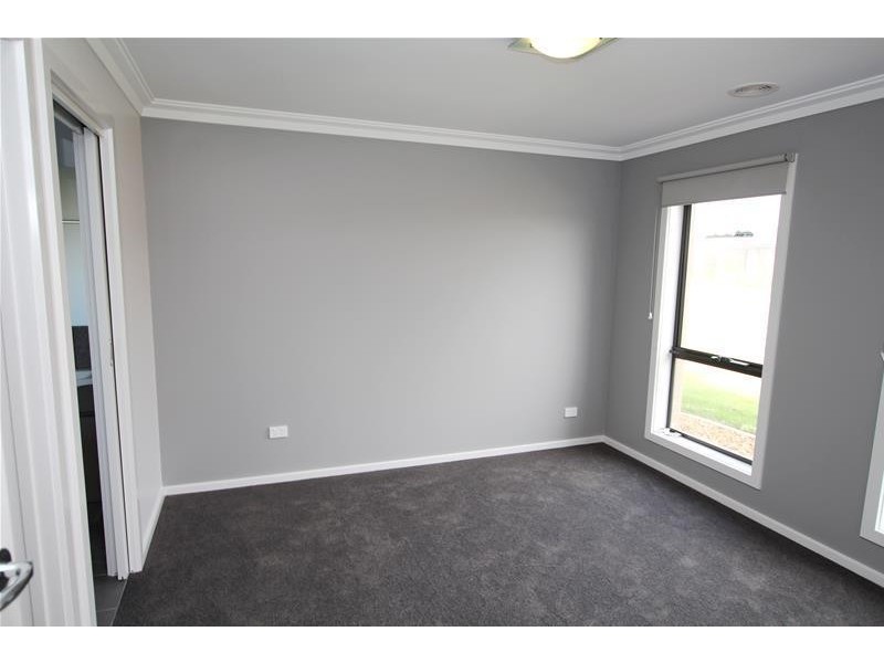 10 Battarbee Street, Warrnambool VIC 3280