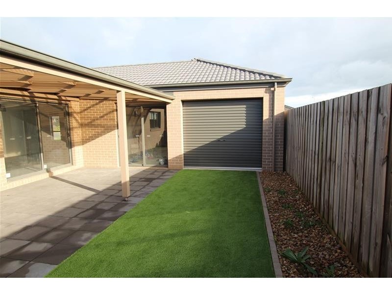 10 Battarbee Street, Warrnambool VIC 3280