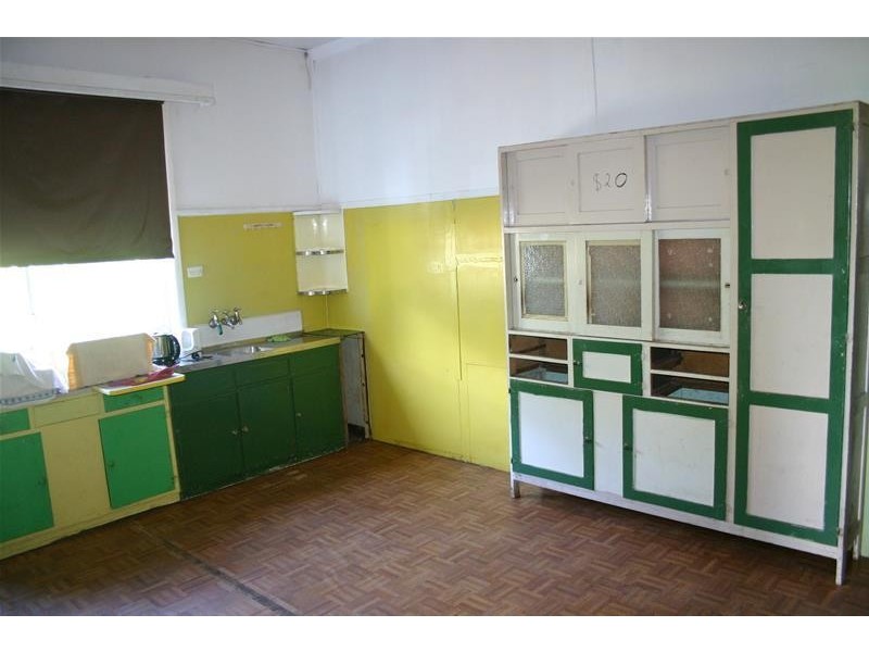 33 Kenna’s  Lane, Glenormiston South VIC 3265