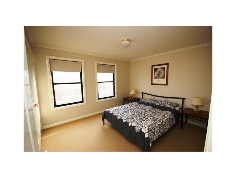 4 Harbour Mews, Warrnambool VIC 3280