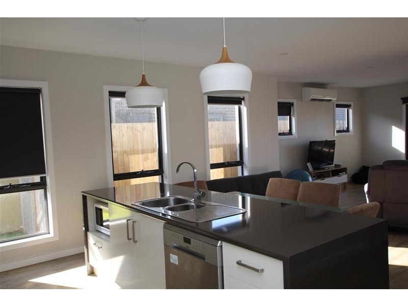 7/6 The Esplanade, Dennington VIC 3280